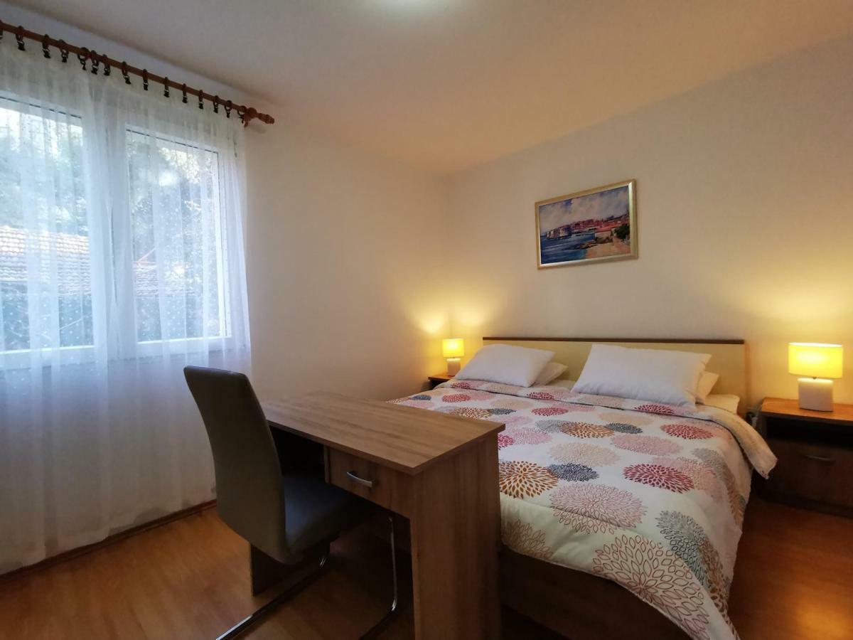 Comfortable 3* Apartment Lapad Center Dubrovnik Eksteriør bilde